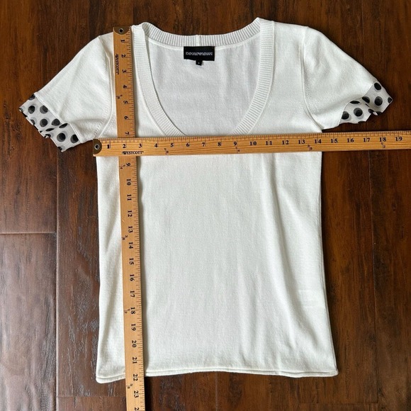 EMPORIO ARMANI Polka Dot Lace-Trim S/S Knit Top Scoop Neck in White - Picture 8 of 8